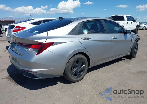 2021 Hyundai Elantra Sel from USA, damaged, VIN 5NPLS4AG7MH042328